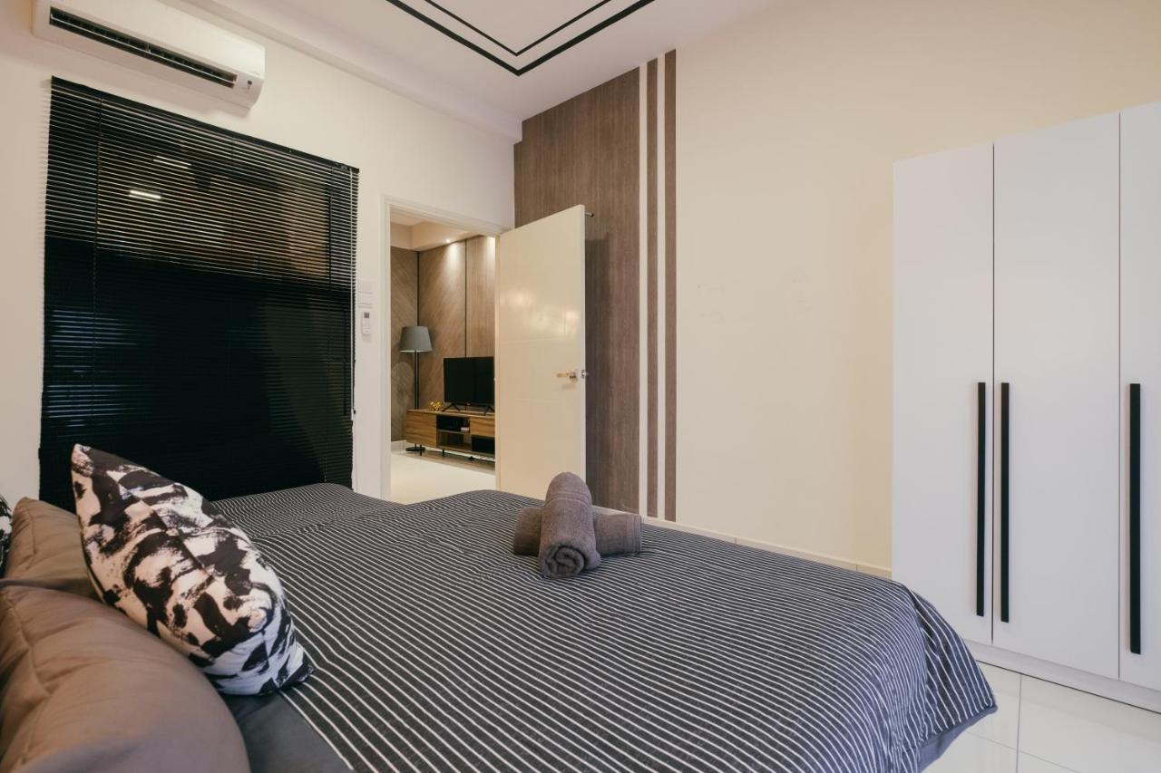 Arte Mont Kiara 3Pax Jacuzzi Pool Gym Near Mitec Matrade Apartment Kuala Lumpur Bagian luar foto
